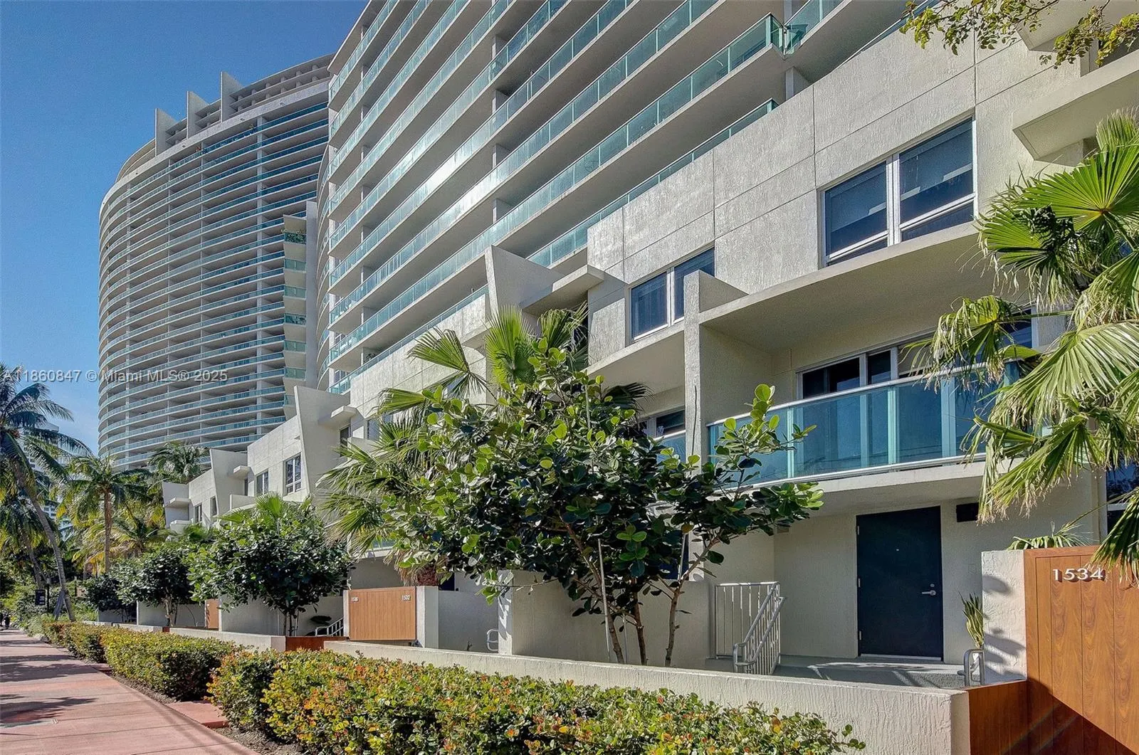 1500 Bay Rd, #C-0605