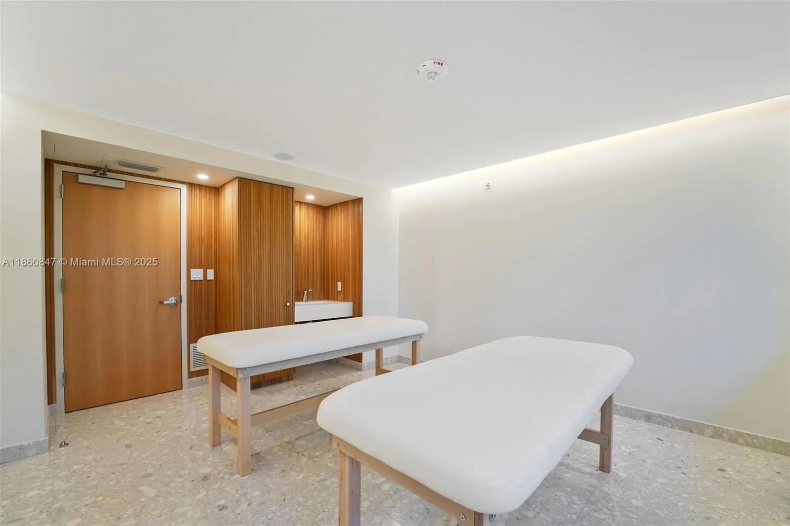 1500 Bay Rd, #C-0605