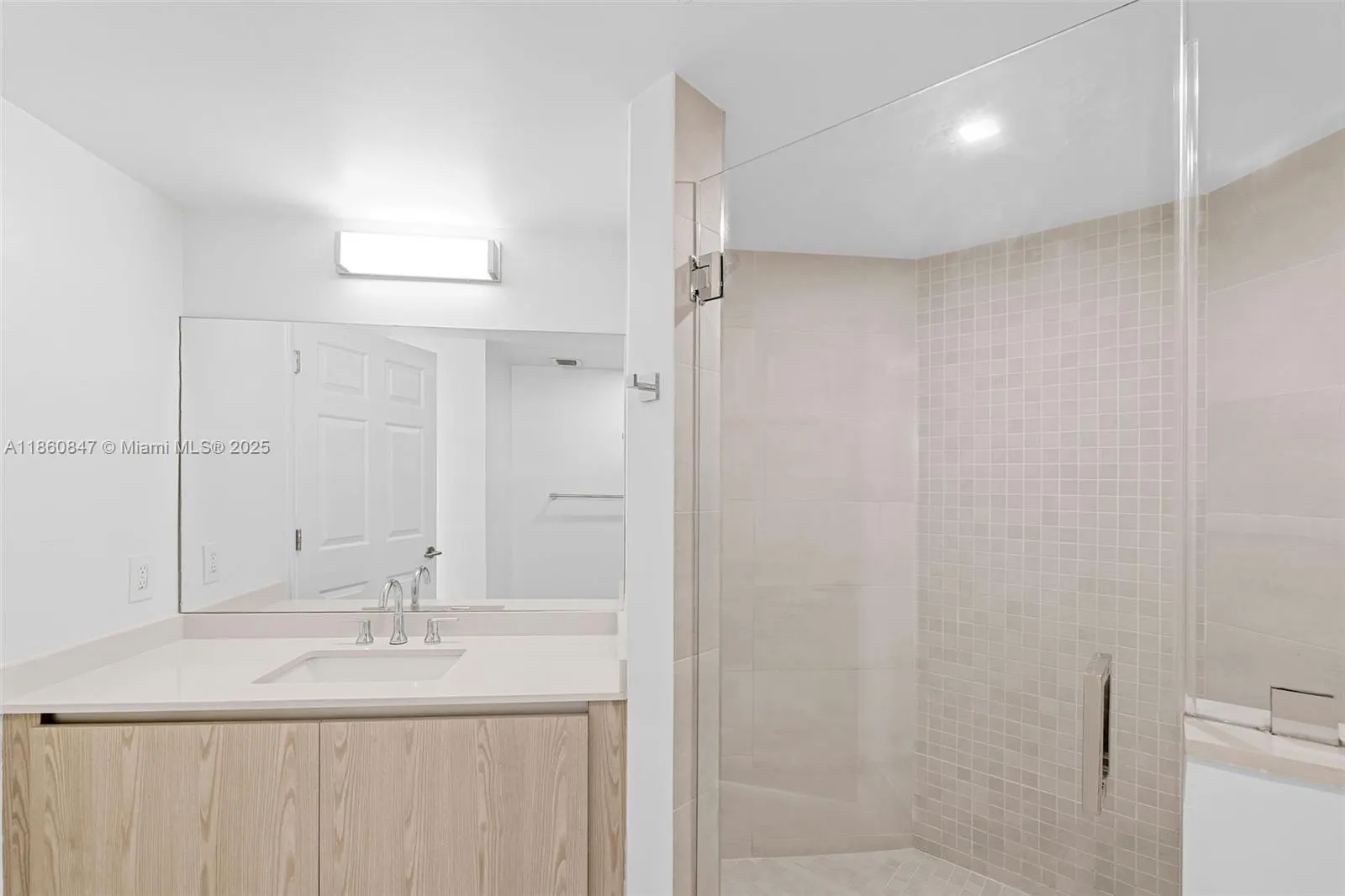 1500 Bay Rd, #C-0605