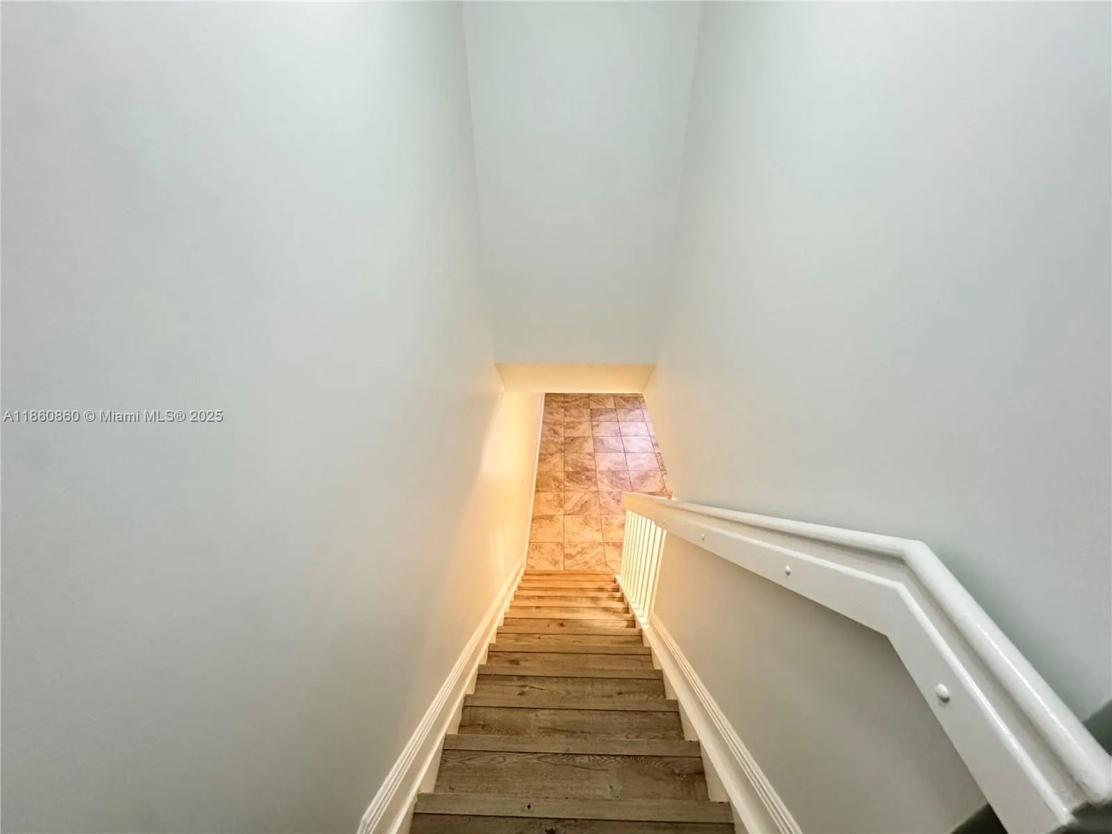 4975 N Tradewinds Ter, #601