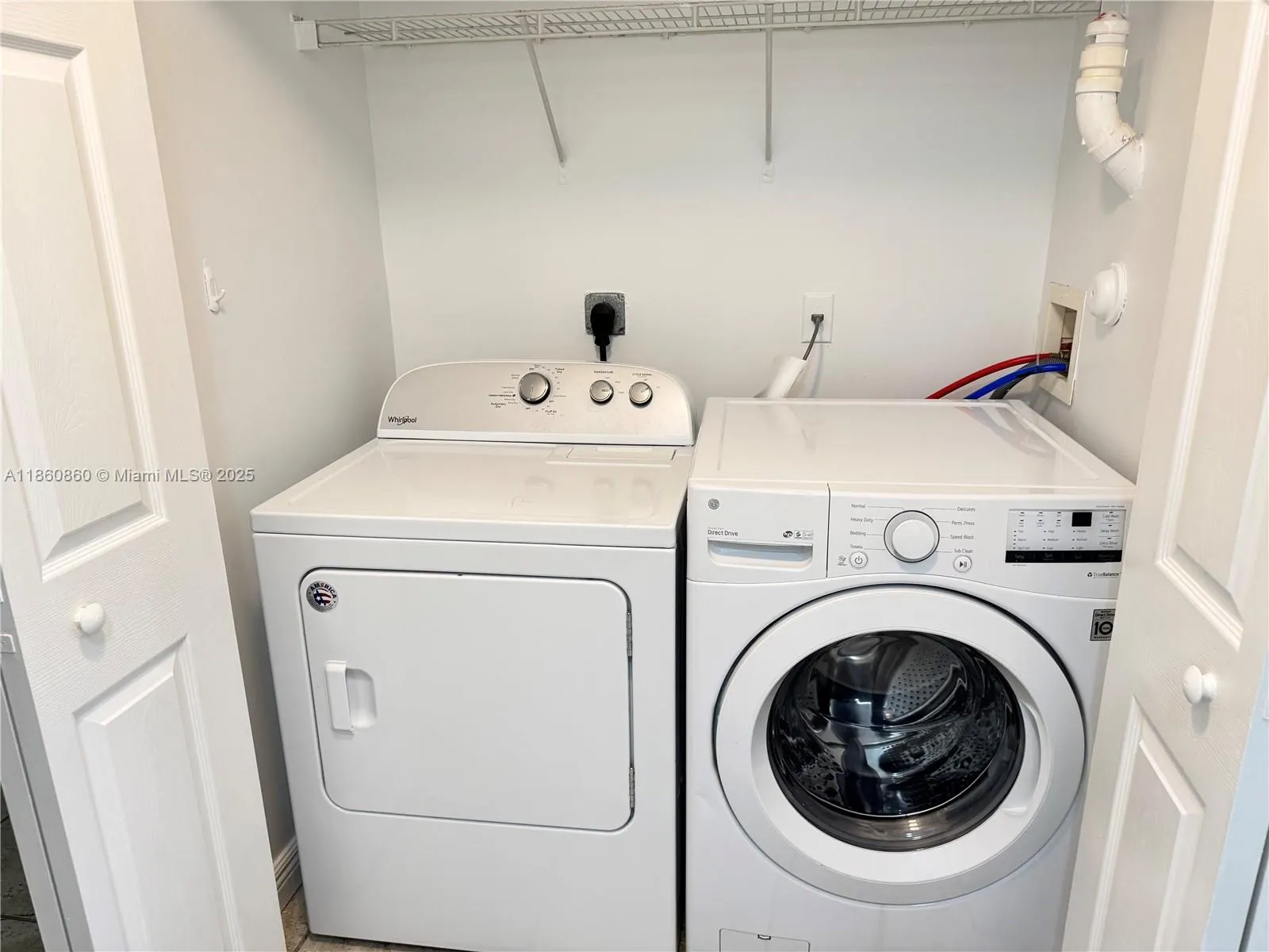 4975 N Tradewinds Ter, #601