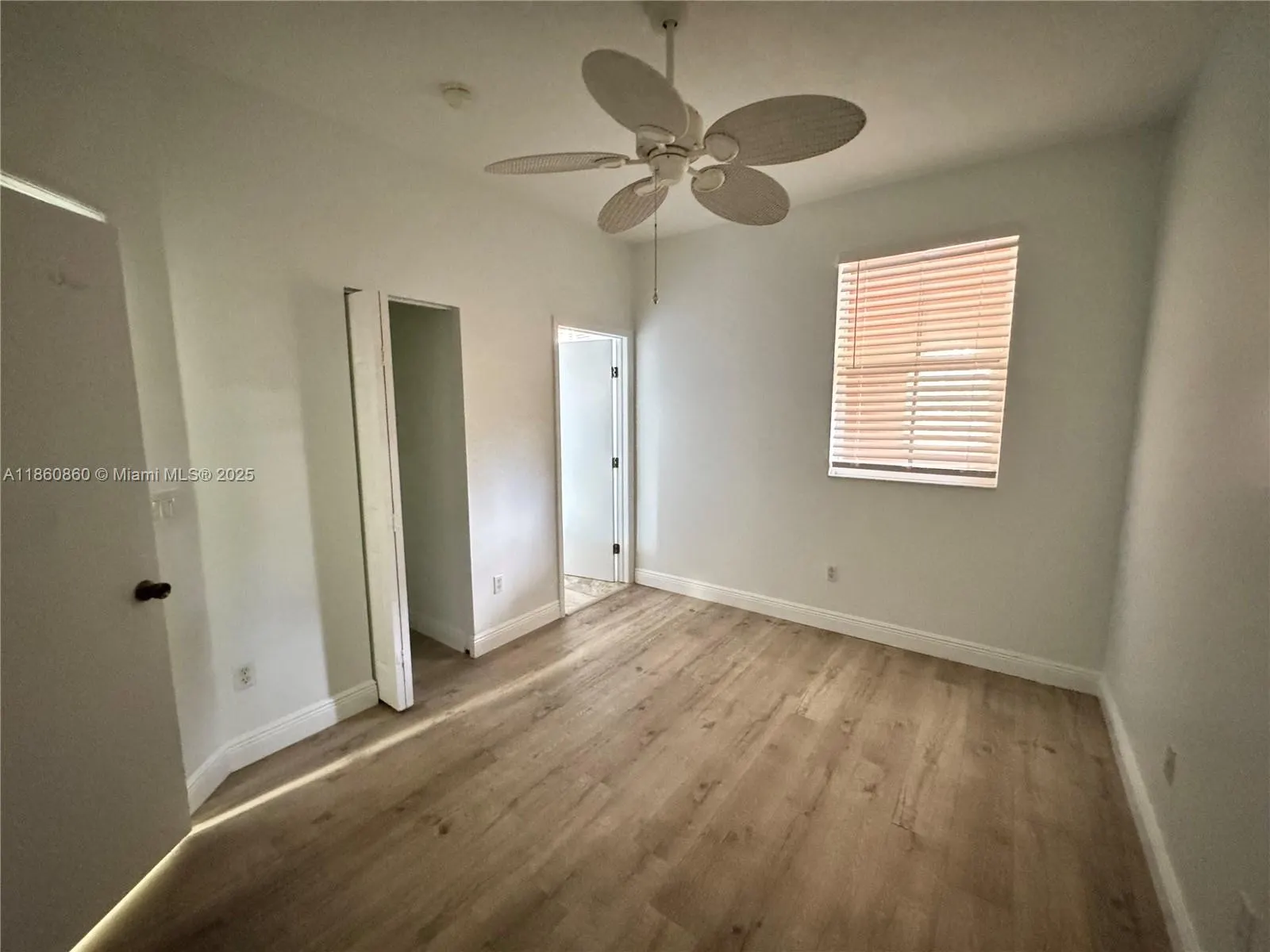 4975 N Tradewinds Ter, #601