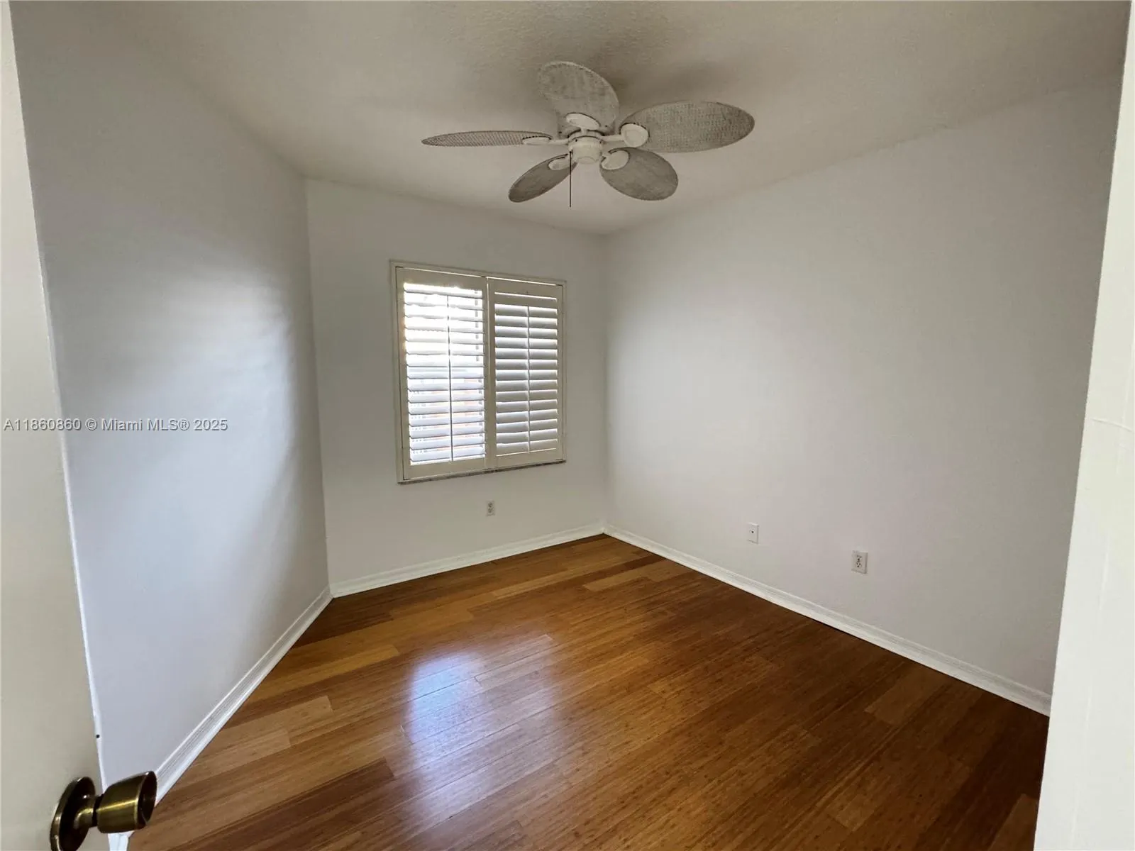 4975 N Tradewinds Ter, #601