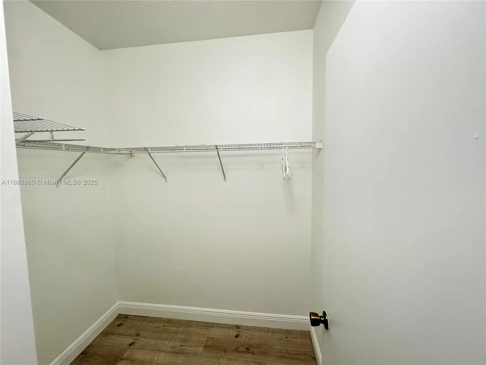 4975 N Tradewinds Ter, #601