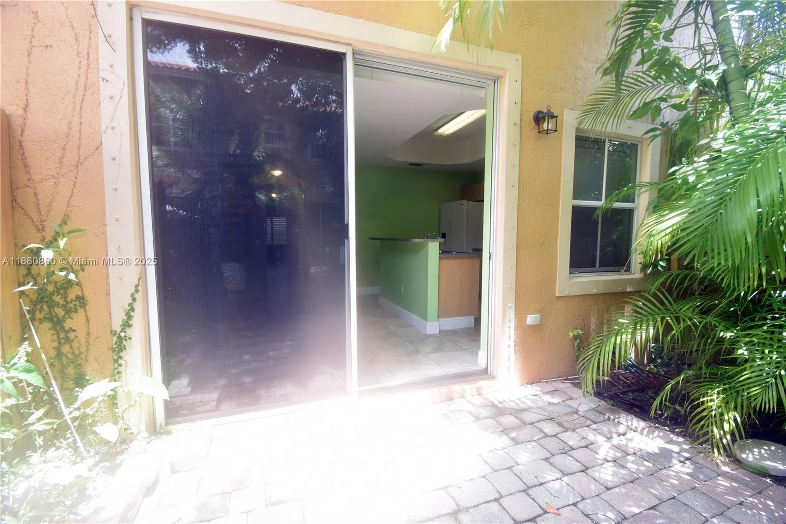 4975 N Tradewinds Ter, #601