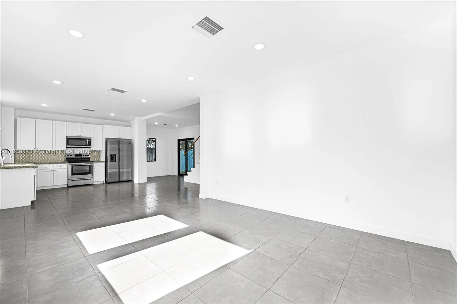 18750 SW 117th Ave