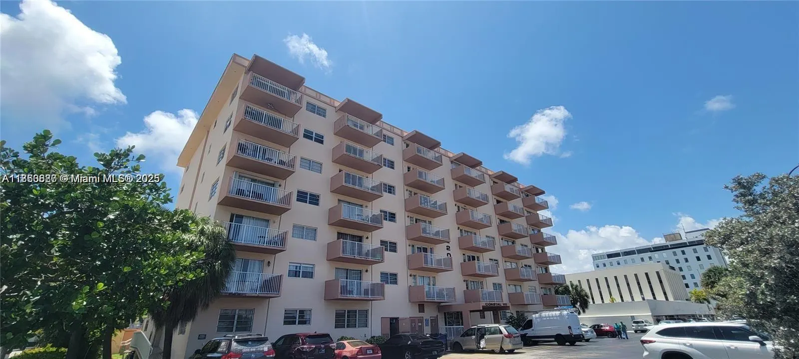 2200 E Hallandale Beach Blvd, #502