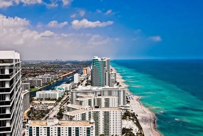 2200 E Hallandale Beach Blvd, #502