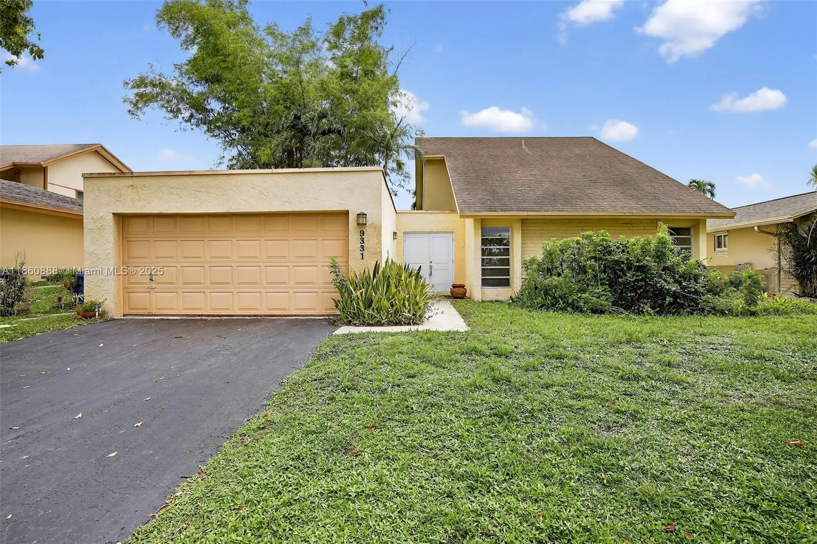9331 NW 35th Mnr