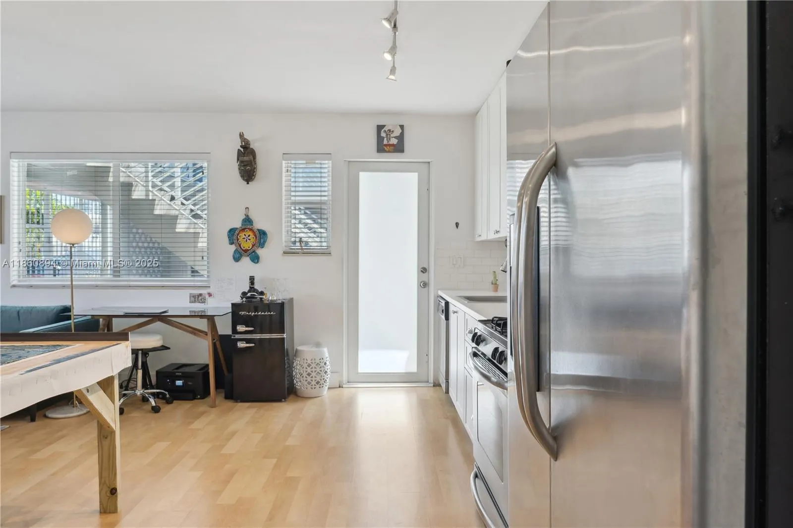 7440 Byron Ave, #1B