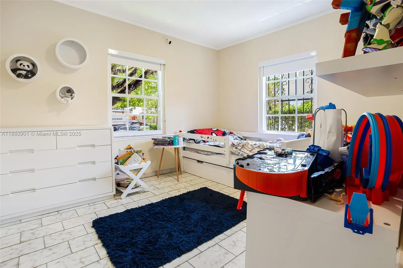 600 SW 25th Rd