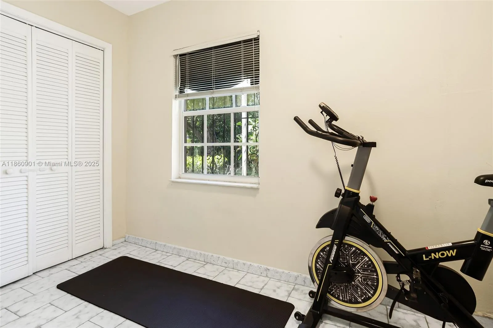 600 SW 25th Rd