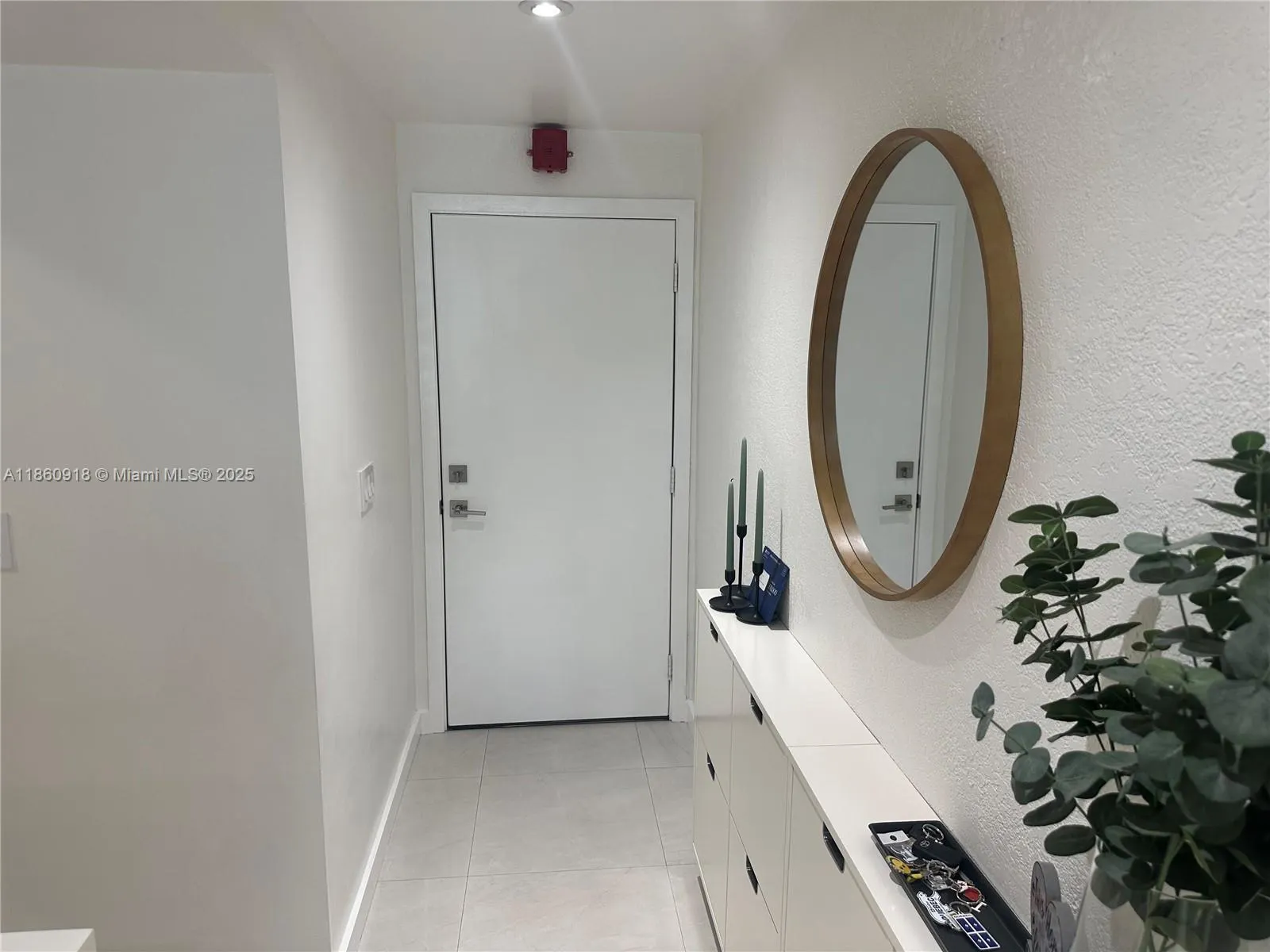1910 W 56th St, #3117