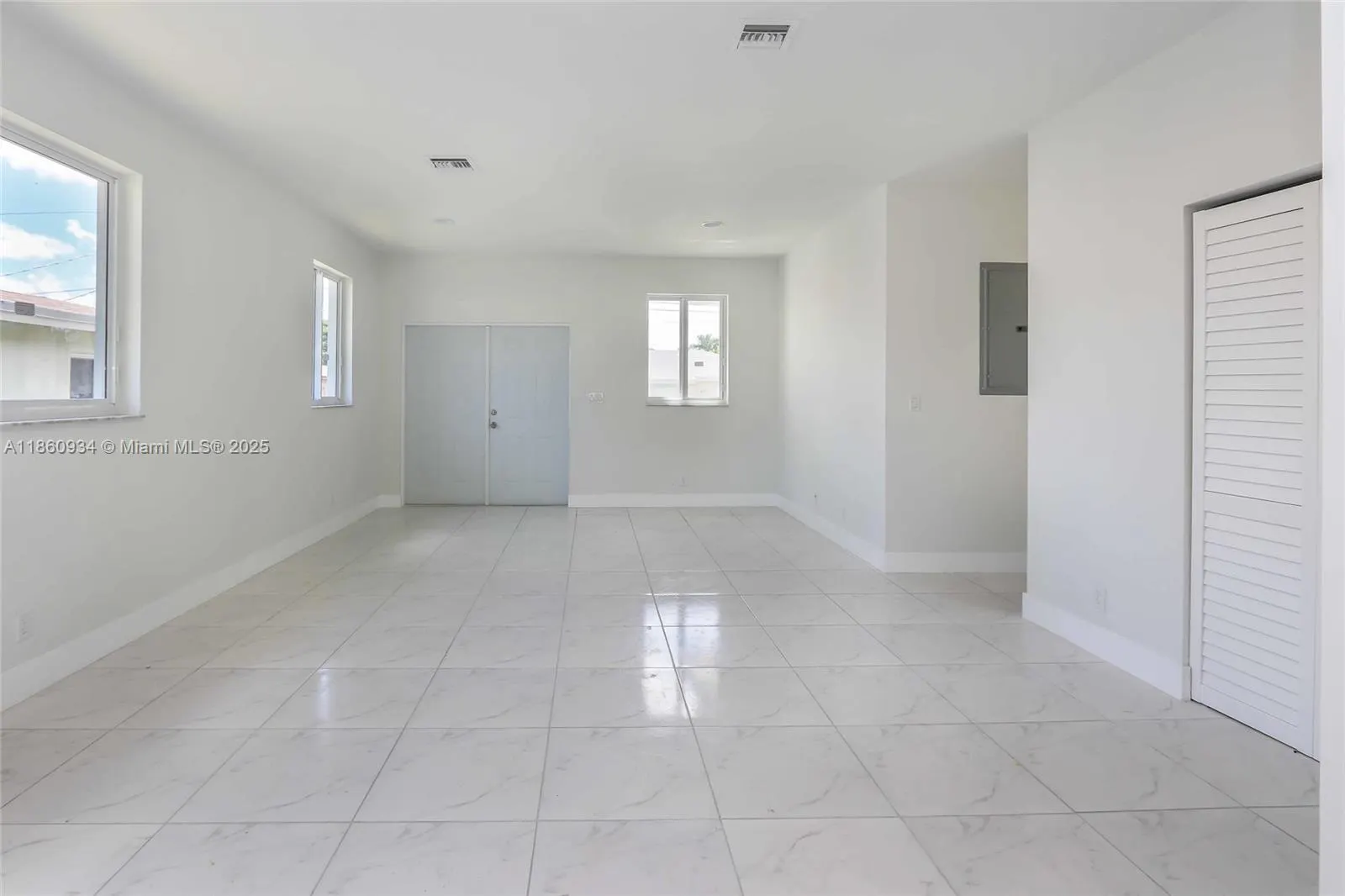 806 NW 5th Ave
