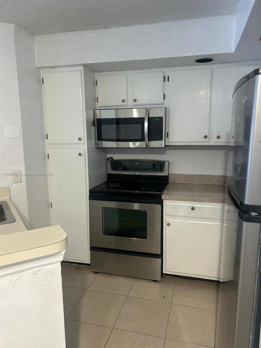 3310 N Pinewalk Dr N, #1814