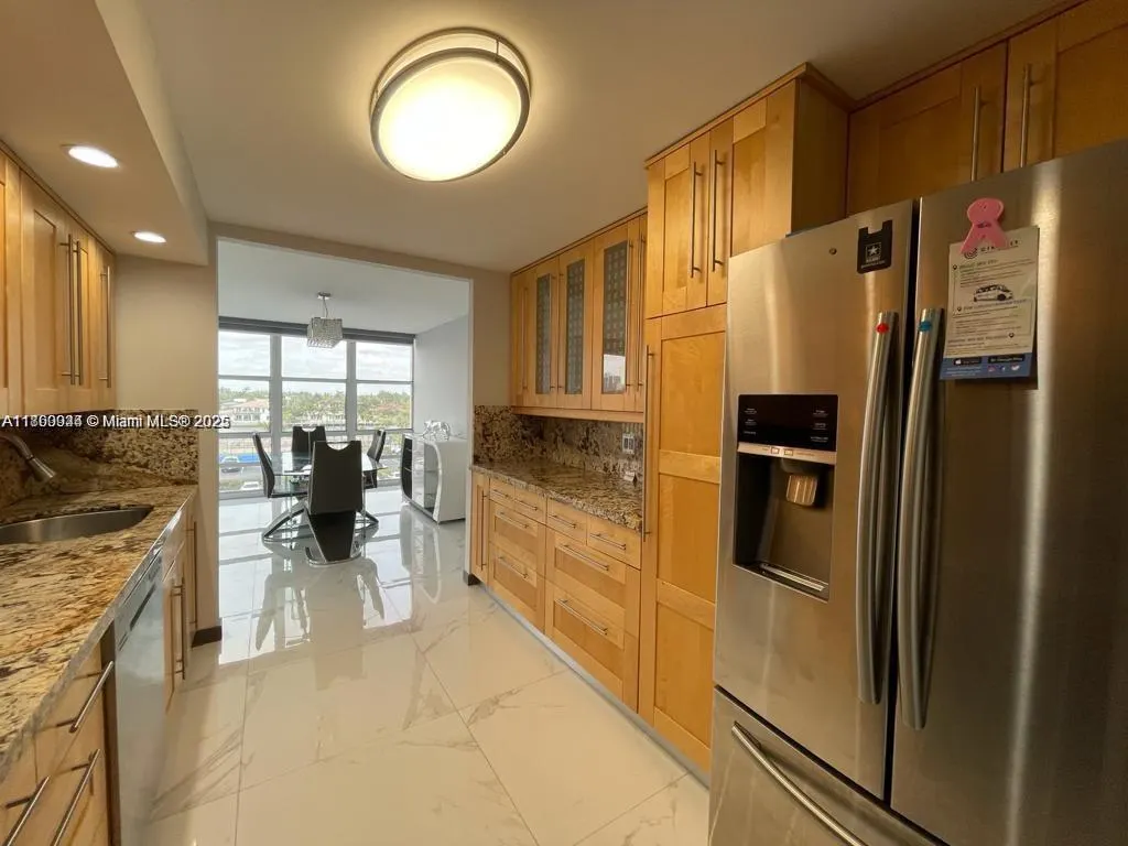 2049 S Ocean Dr, #401