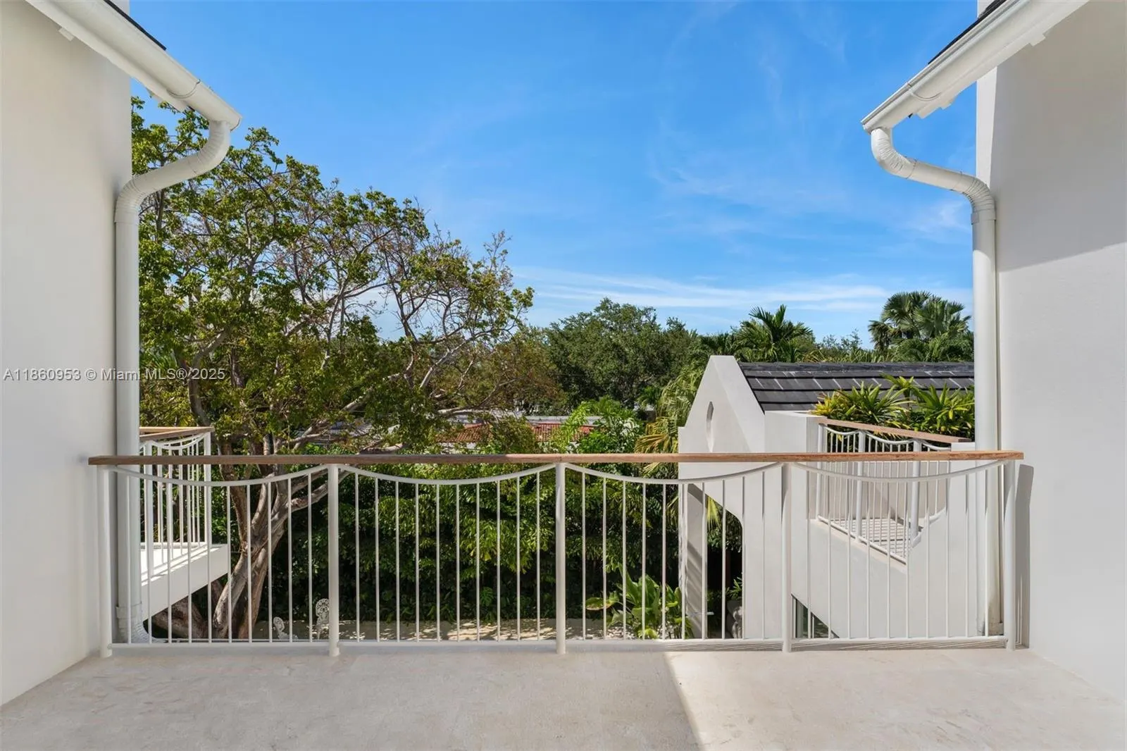 261 Greenwood Dr