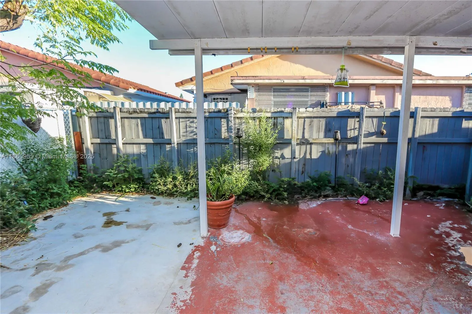 2534 W 72nd St