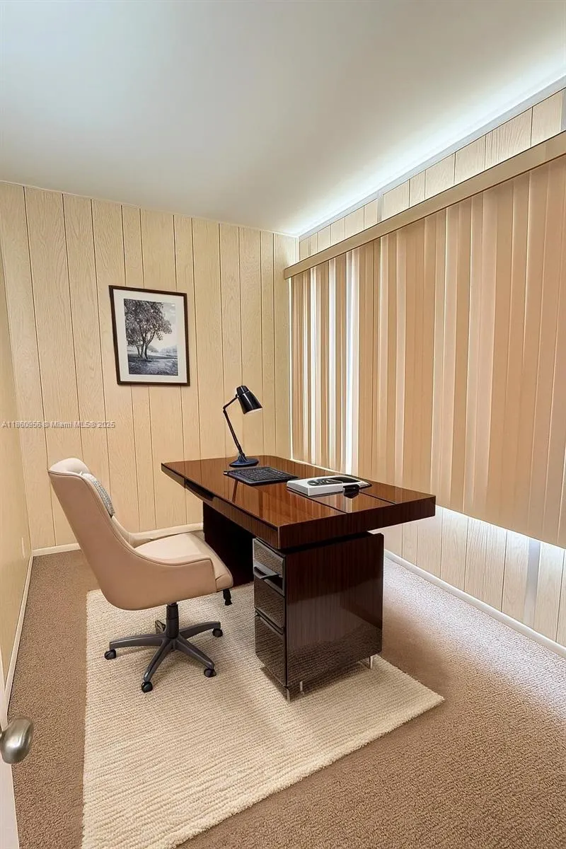 5011 W Oakland Park Blvd, #207