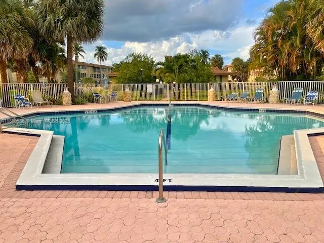 5011 W Oakland Park Blvd, #207