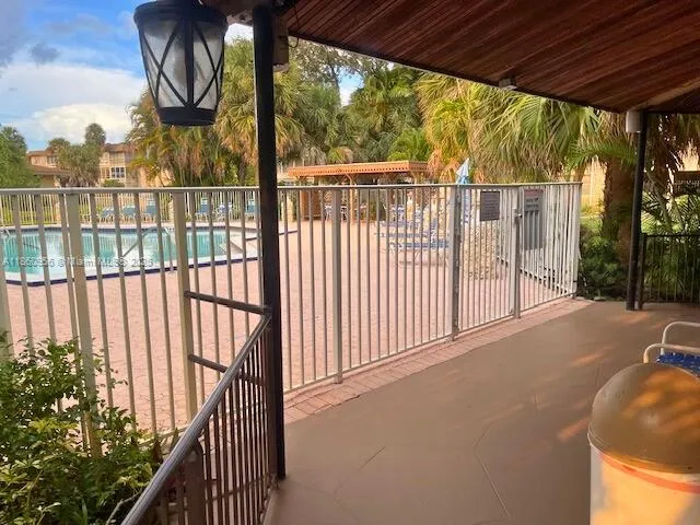 5011 W Oakland Park Blvd, #207