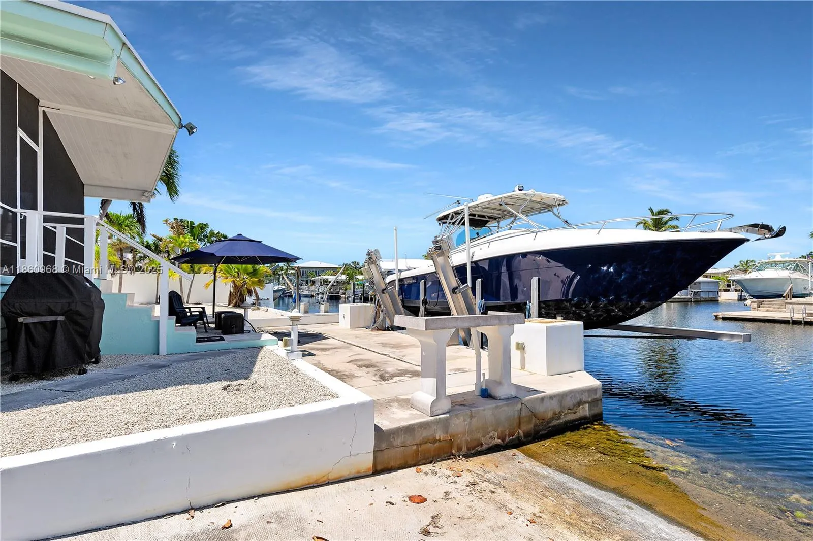 927 Tropical Ln, #0