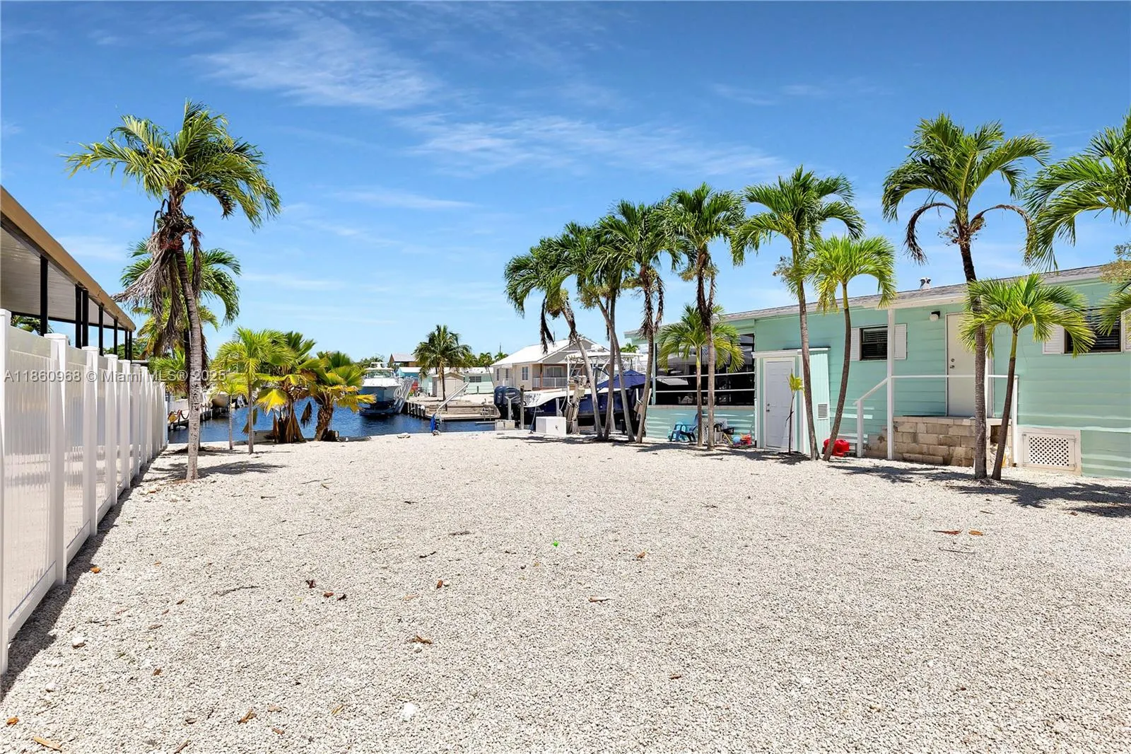 927 Tropical Ln, #0