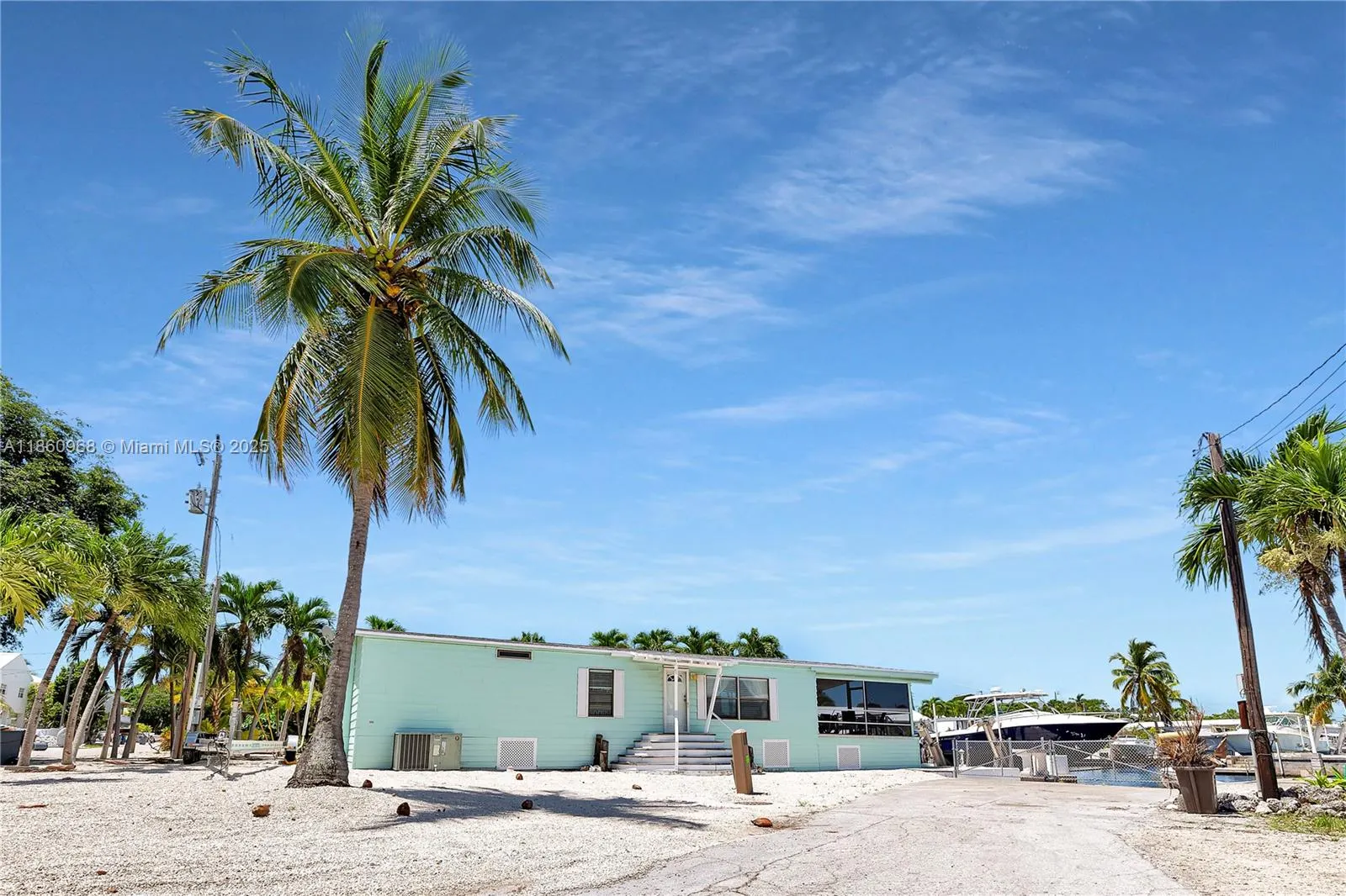927 Tropical Ln, #0