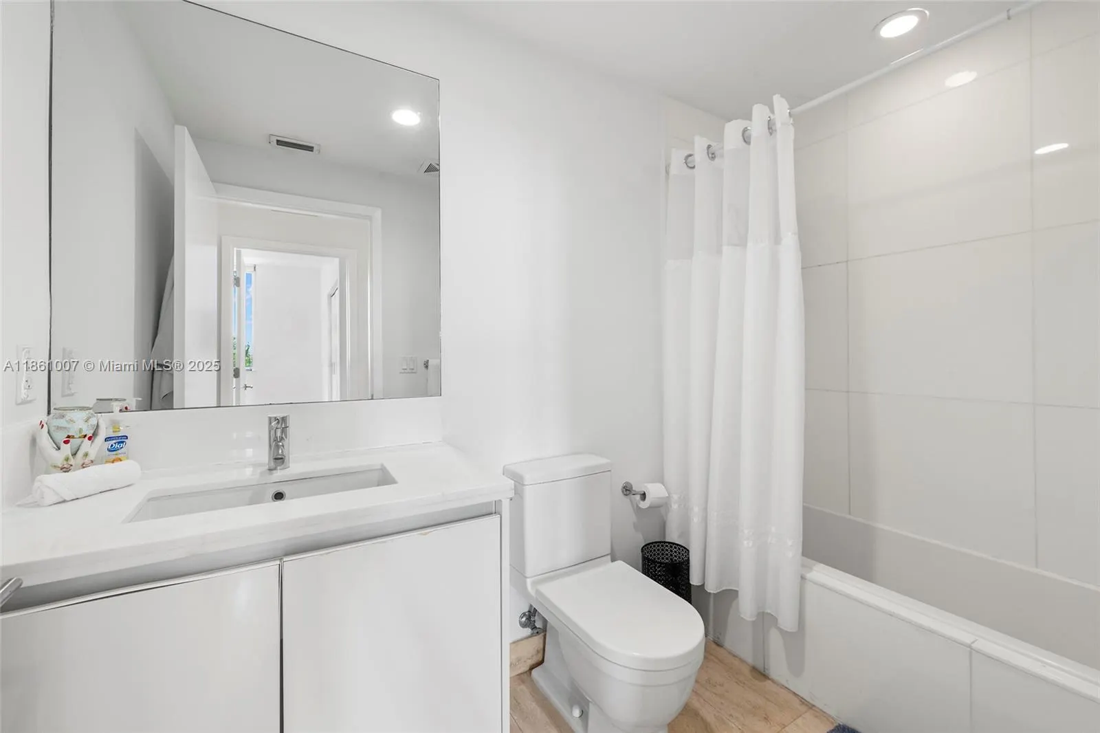 1470 16th St, #501