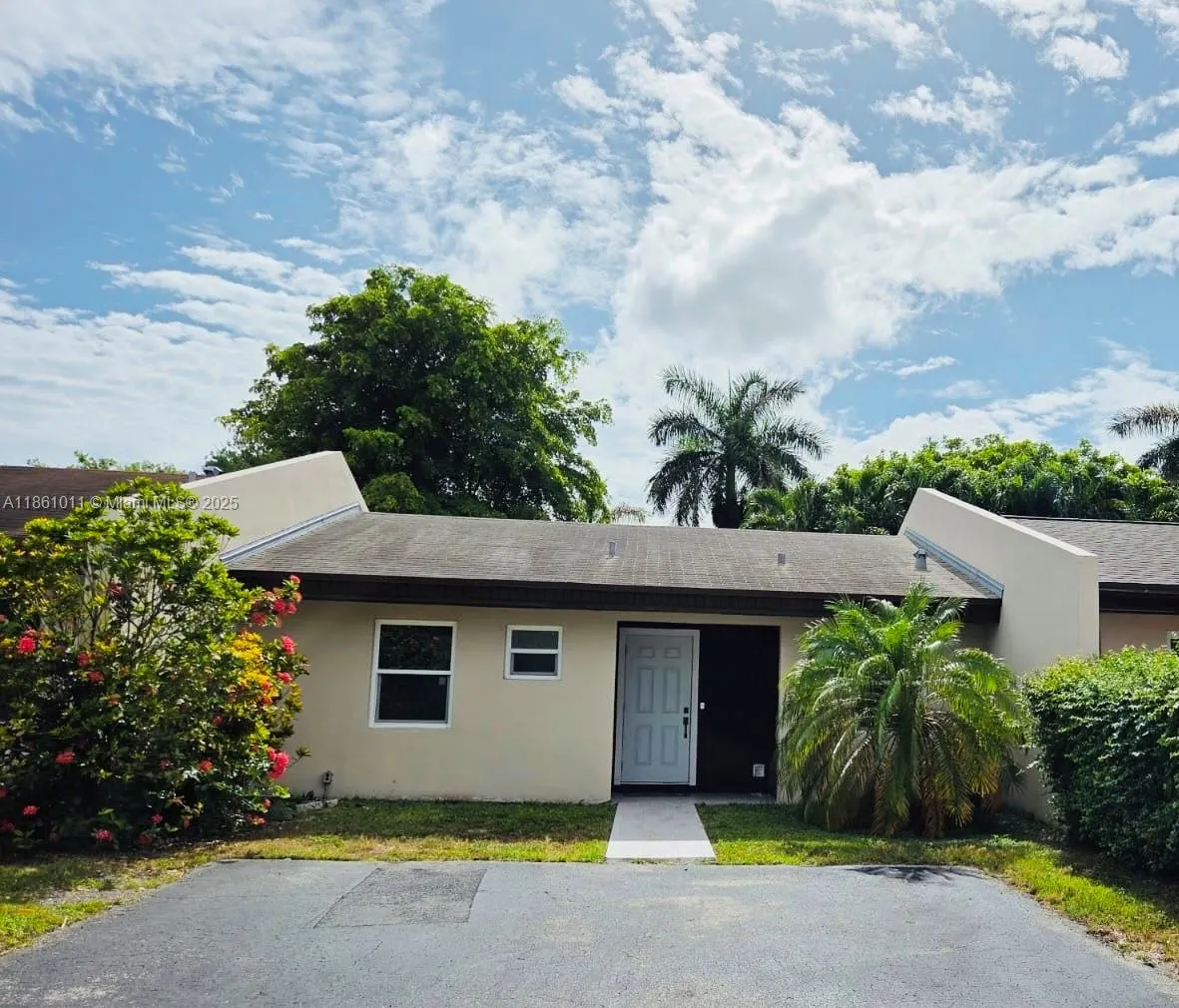 5510 SW 139th Pl