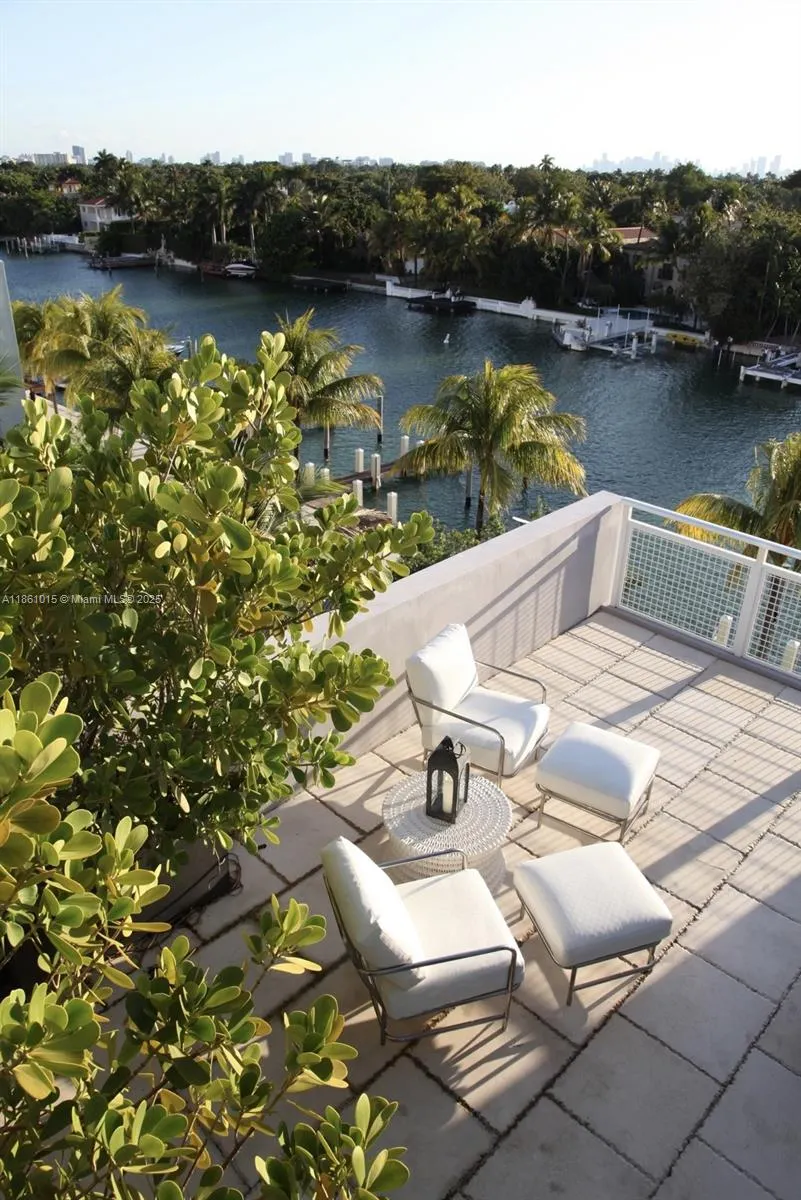 6101 W Laguna Dr W, #6101