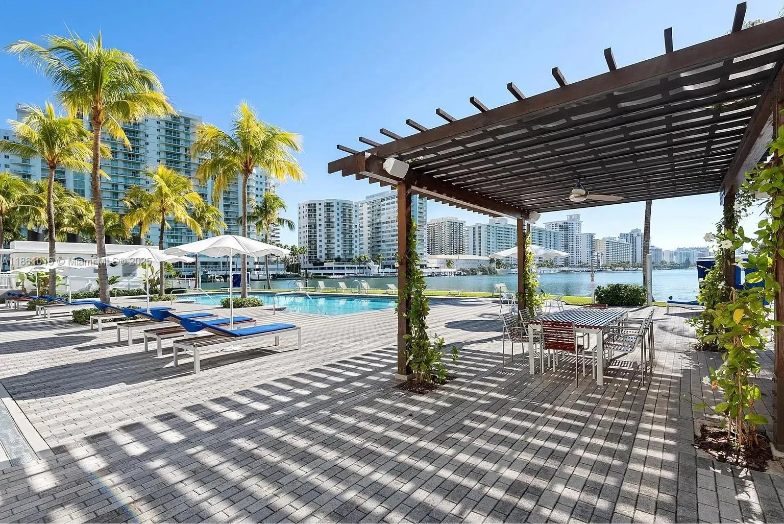 6101 W Laguna Dr W, #6101