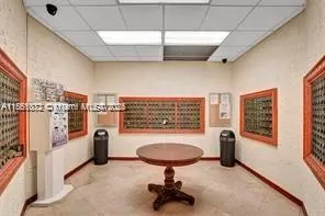 3725 S Ocean Dr, #1605