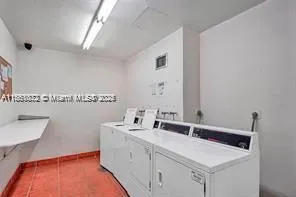 3725 S Ocean Dr, #1605