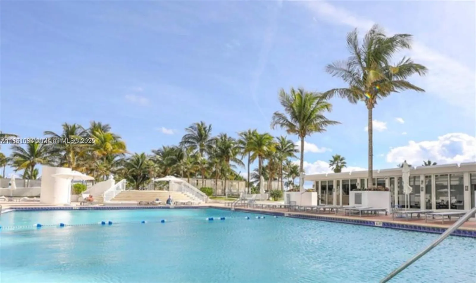 10275 Collins Ave, #331