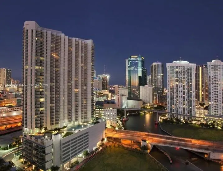 350 S Miami Ave, #2105