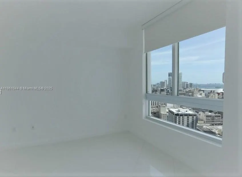 350 S Miami Ave, #2105