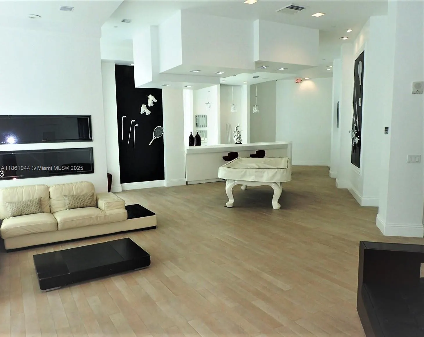 350 S Miami Ave, #2105