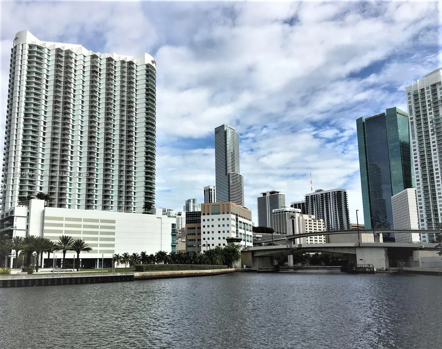 350 S Miami Ave, #2105
