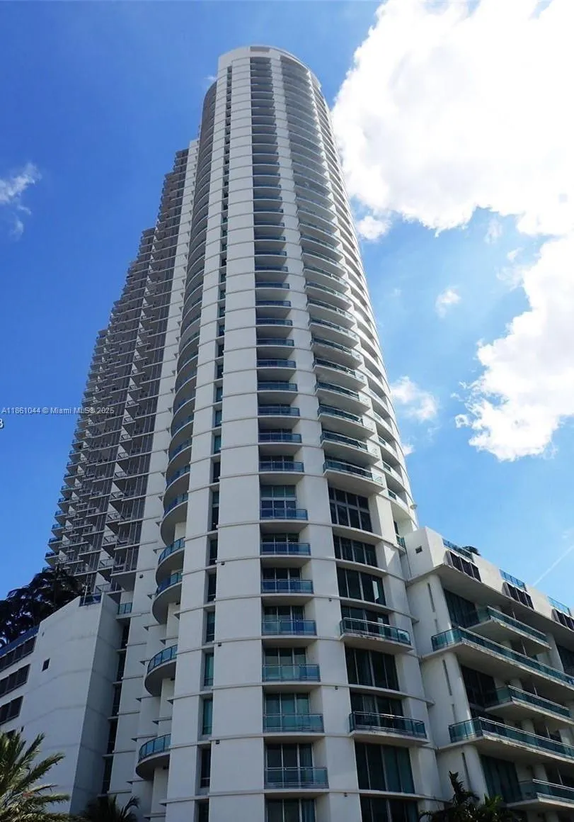 350 S Miami Ave, #2105