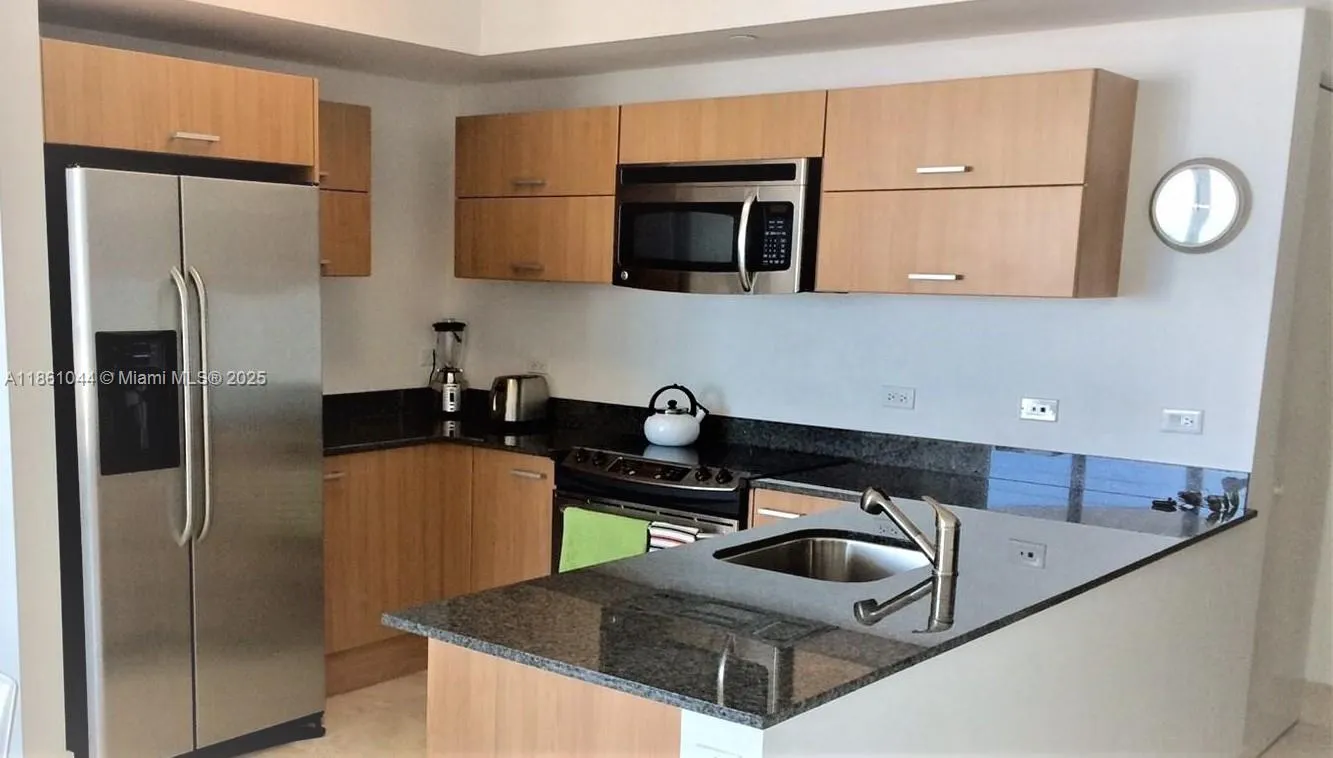 350 S Miami Ave, #2105