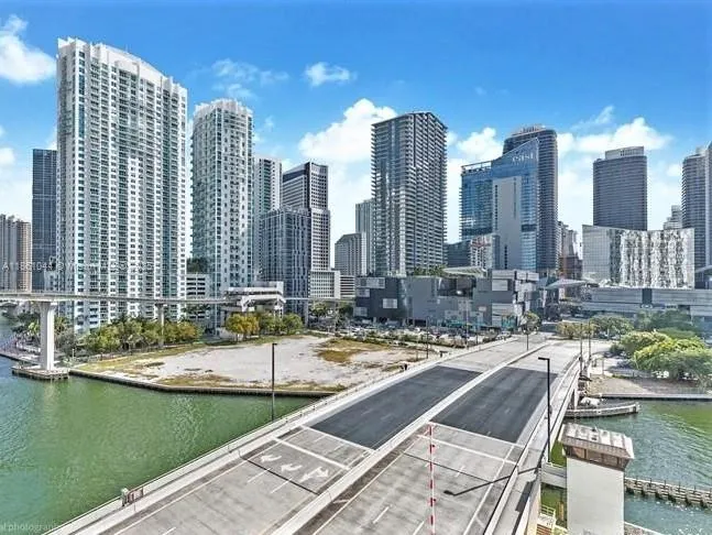 350 S Miami Ave, #2105