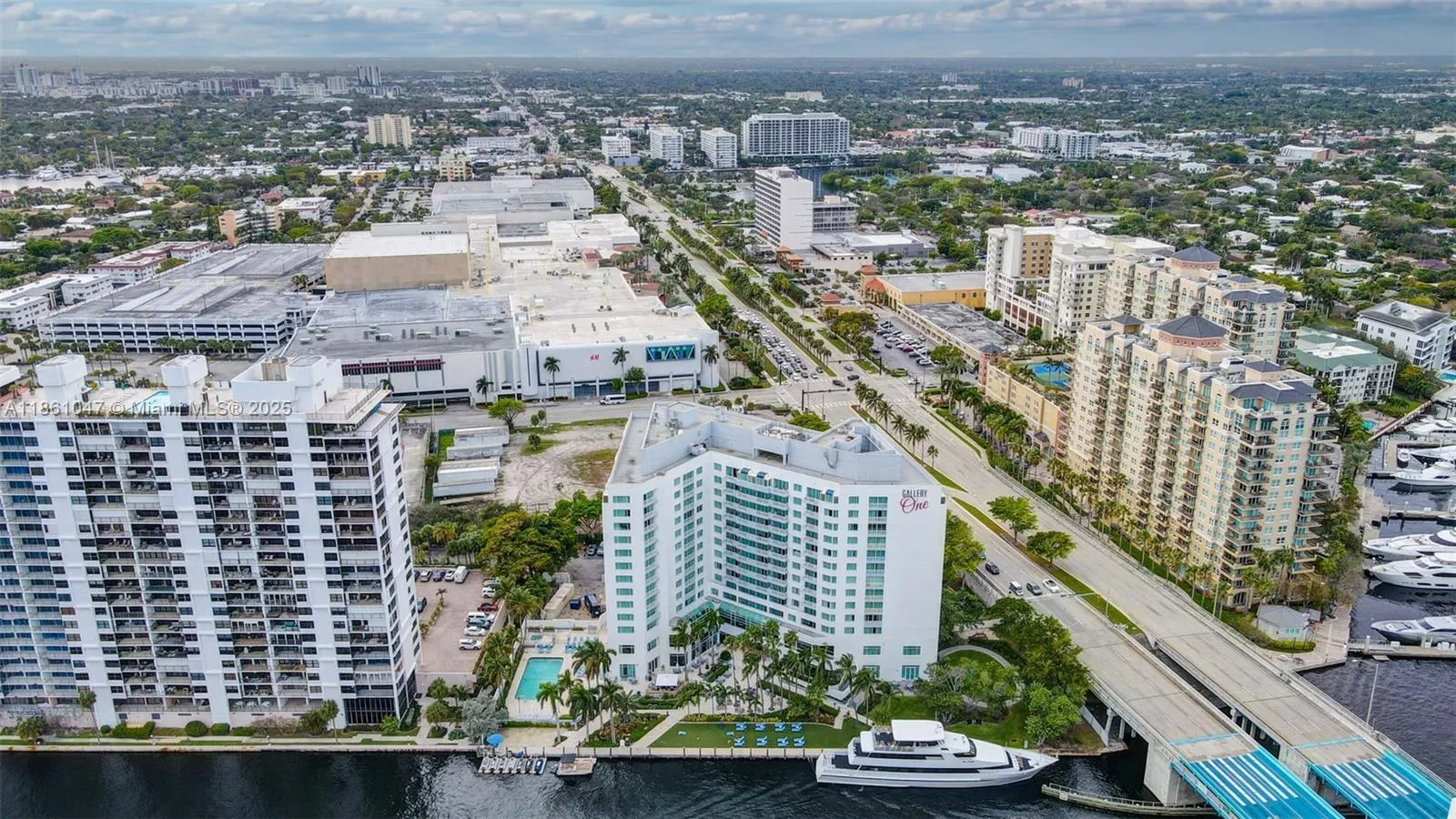 2670 E Sunrise Blvd, #1005