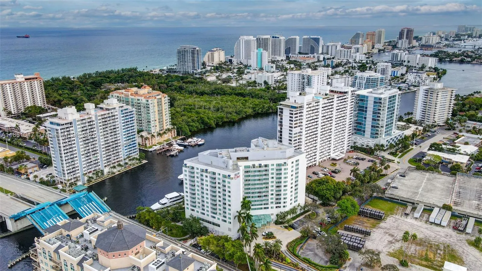 2670 E Sunrise Blvd, #1005