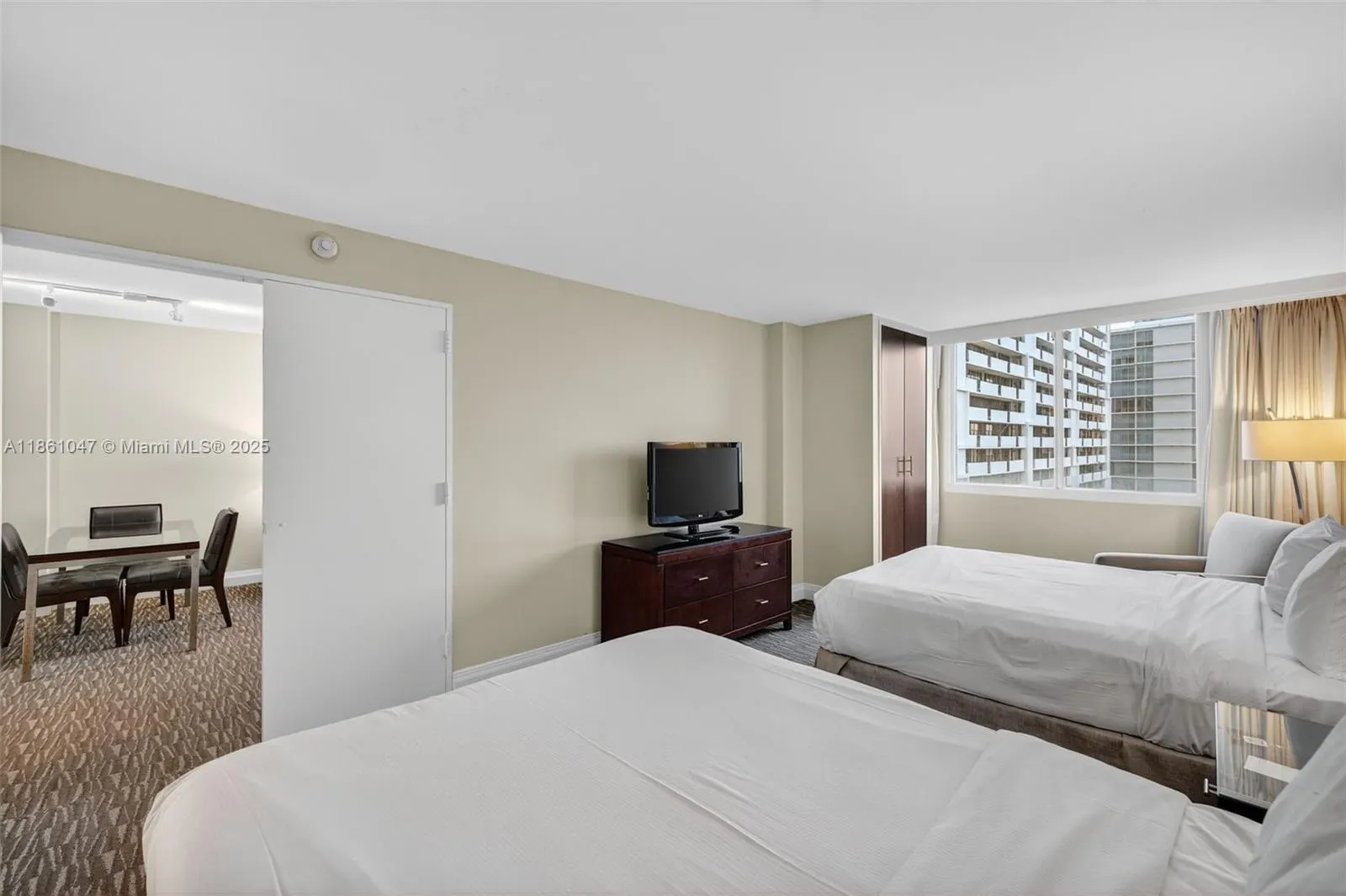 2670 E Sunrise Blvd, #1005