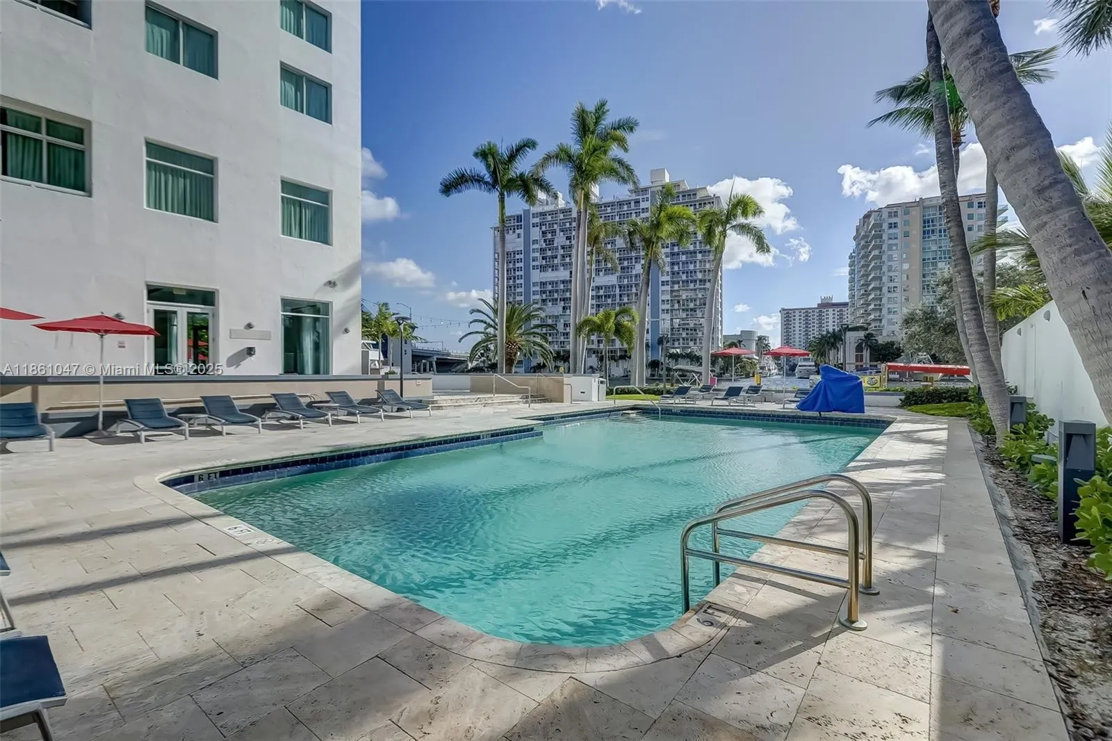 2670 E Sunrise Blvd, #1005