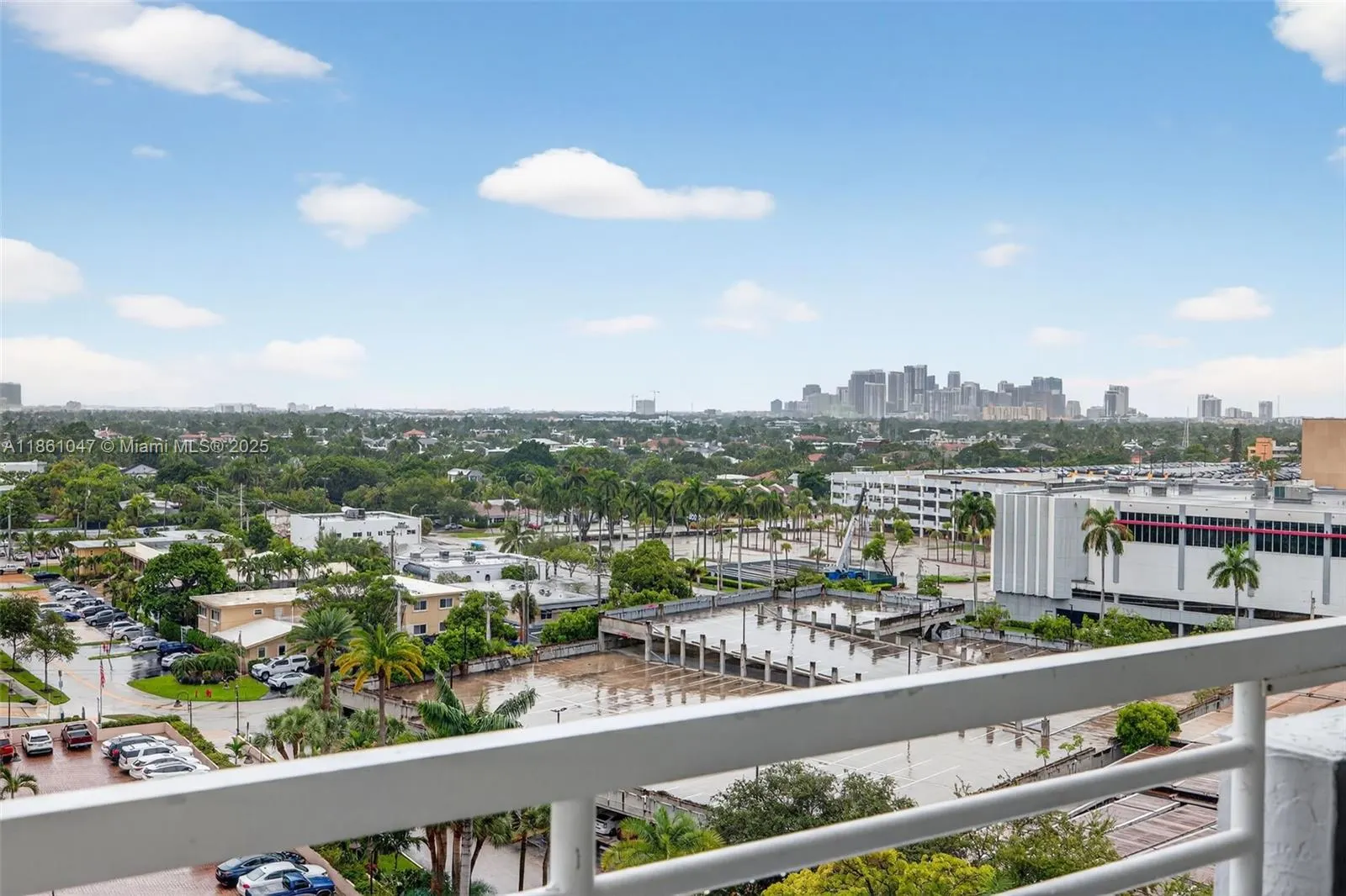 2670 E Sunrise Blvd, #1005