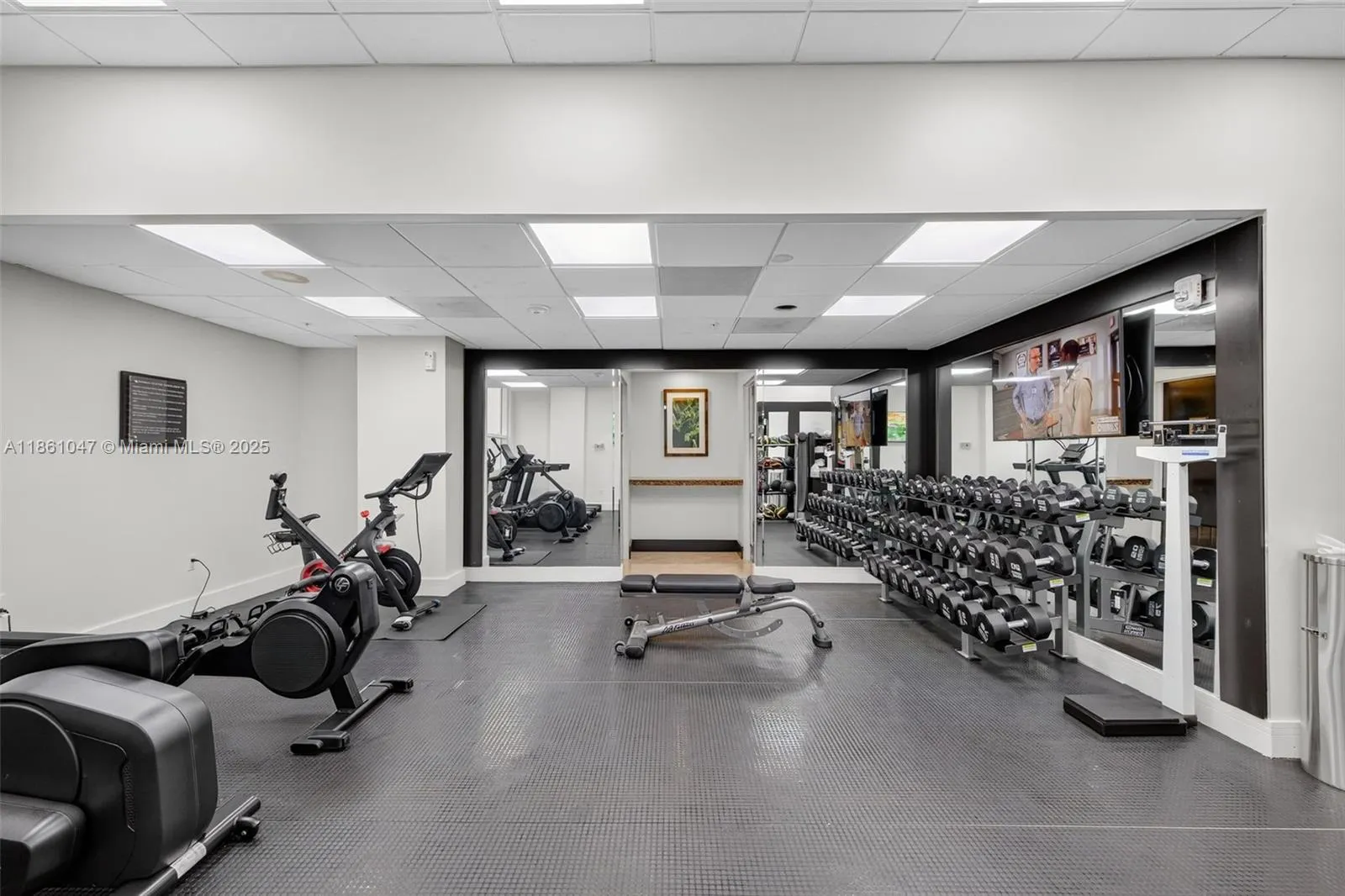 2670 E Sunrise Blvd, #1005