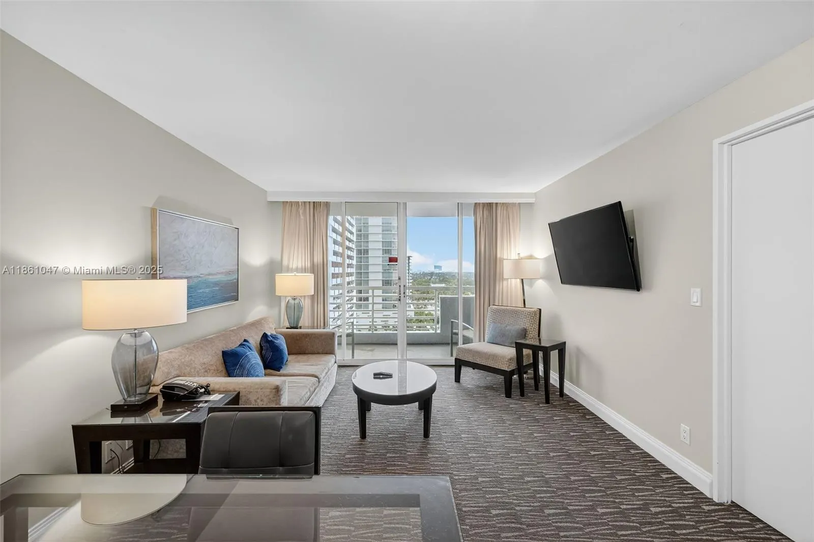 2670 E Sunrise Blvd, #1005