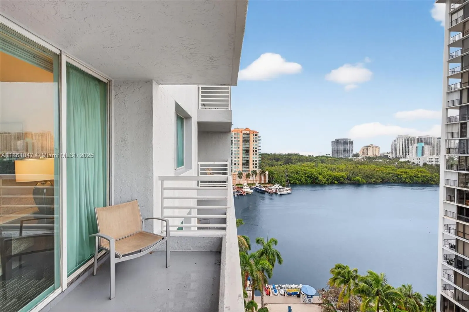 2670 E Sunrise Blvd, #1005